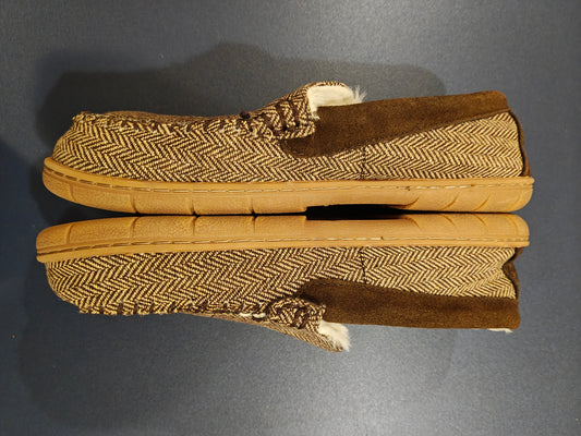 Lands' End Men's Fuzzy Lined Suede Moccasin Slippers - Size 10