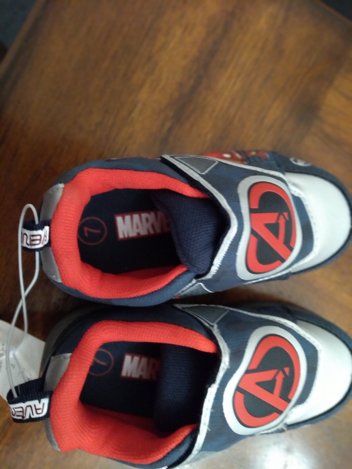 Toddler Boys Marvel Avengers Sneakers - 10