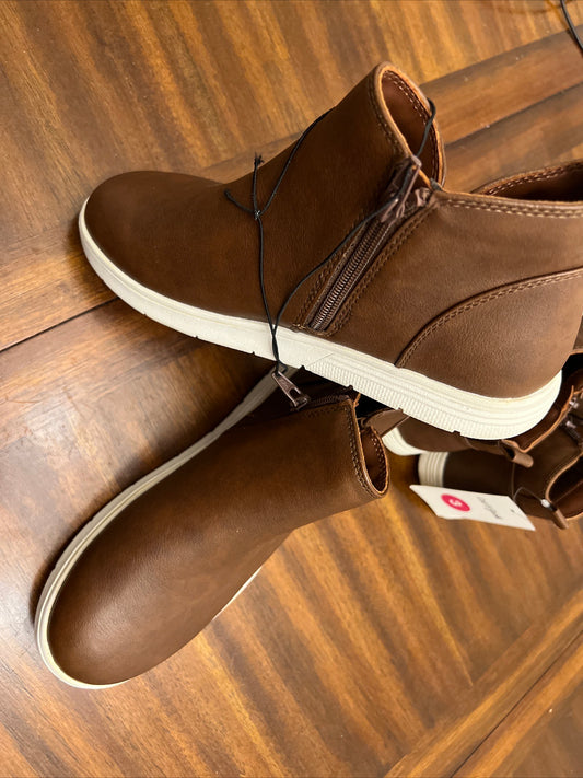 Cat & Jack Boys' Abram Sneaker Boots, Side Zipper, Faux Leather Brown