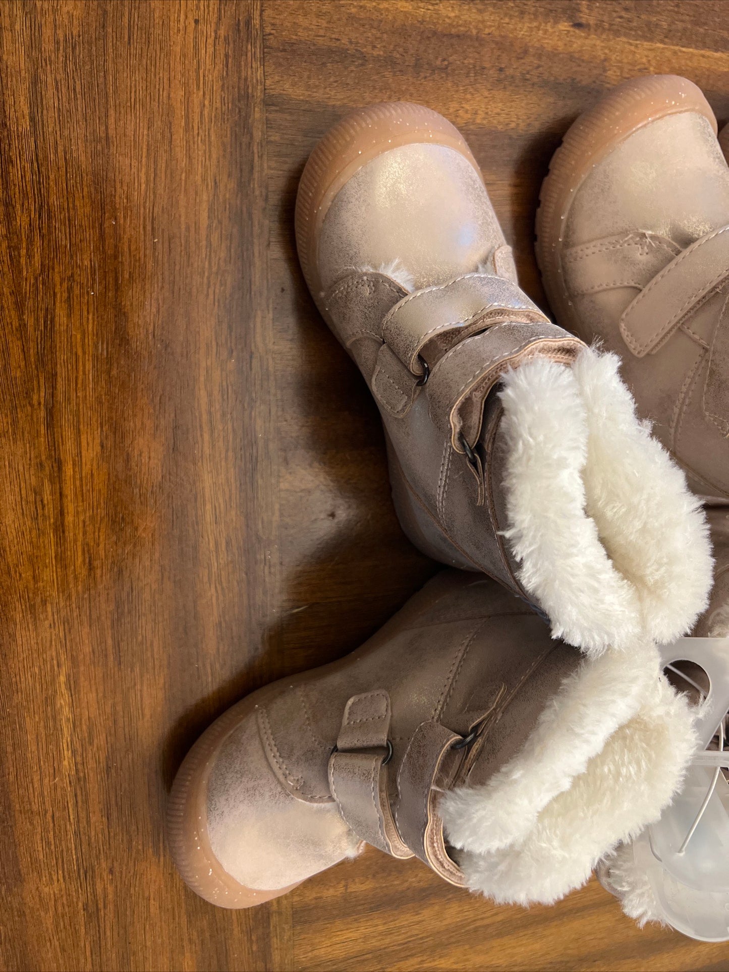 Toddler Girl’s ELI Winter Fur Shearling Lined Treaded Boots- Pink