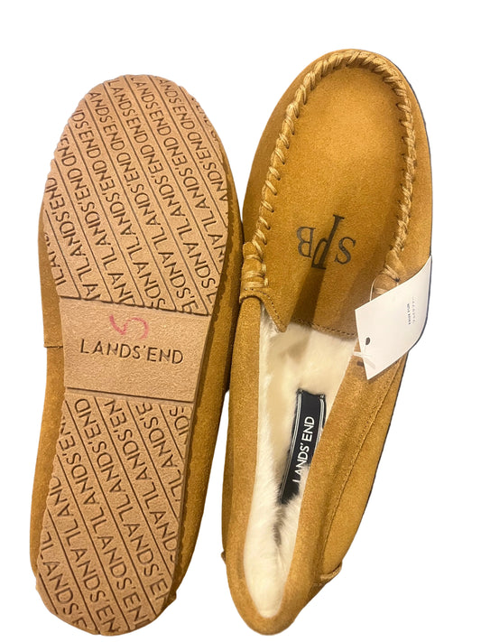 Women's Fuzzy Lined Suede Moccasin Slippers English Tan - Size 7