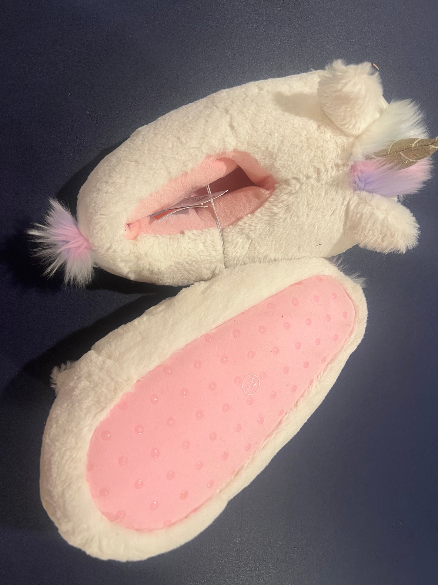 Cat & Jack Girl's White Plush Unicorn Slippers with a Gold Horn- L (4/5)