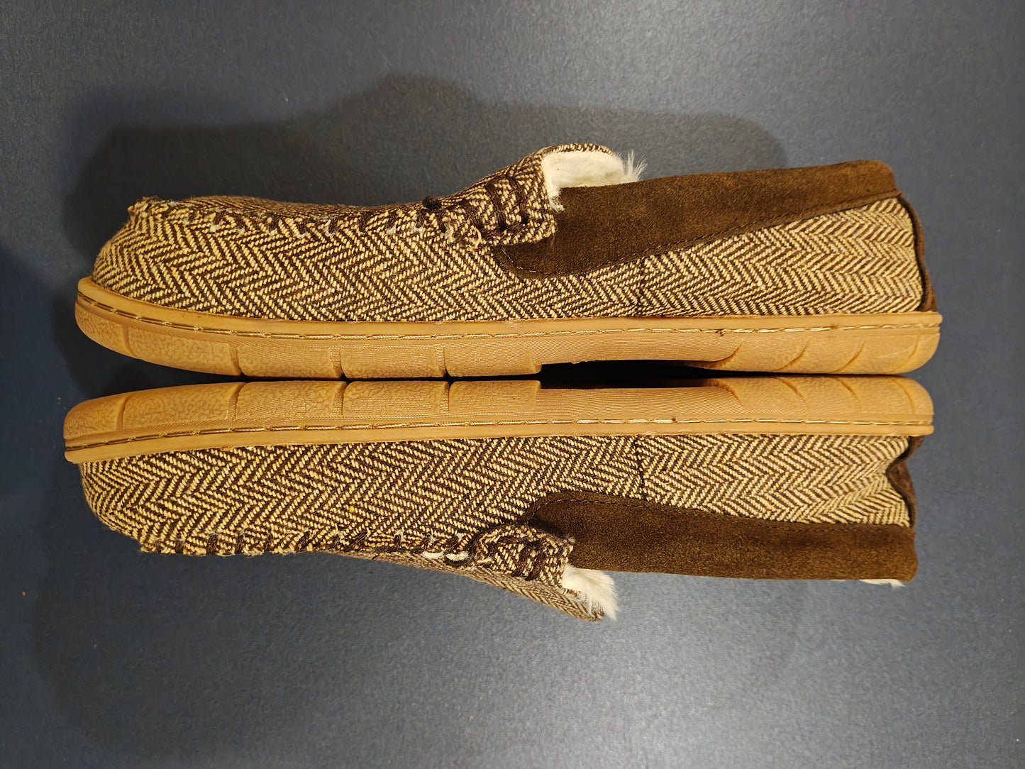 Lands' End Men's Fuzzy Lined Suede Moccasin Slippers - Size 10
