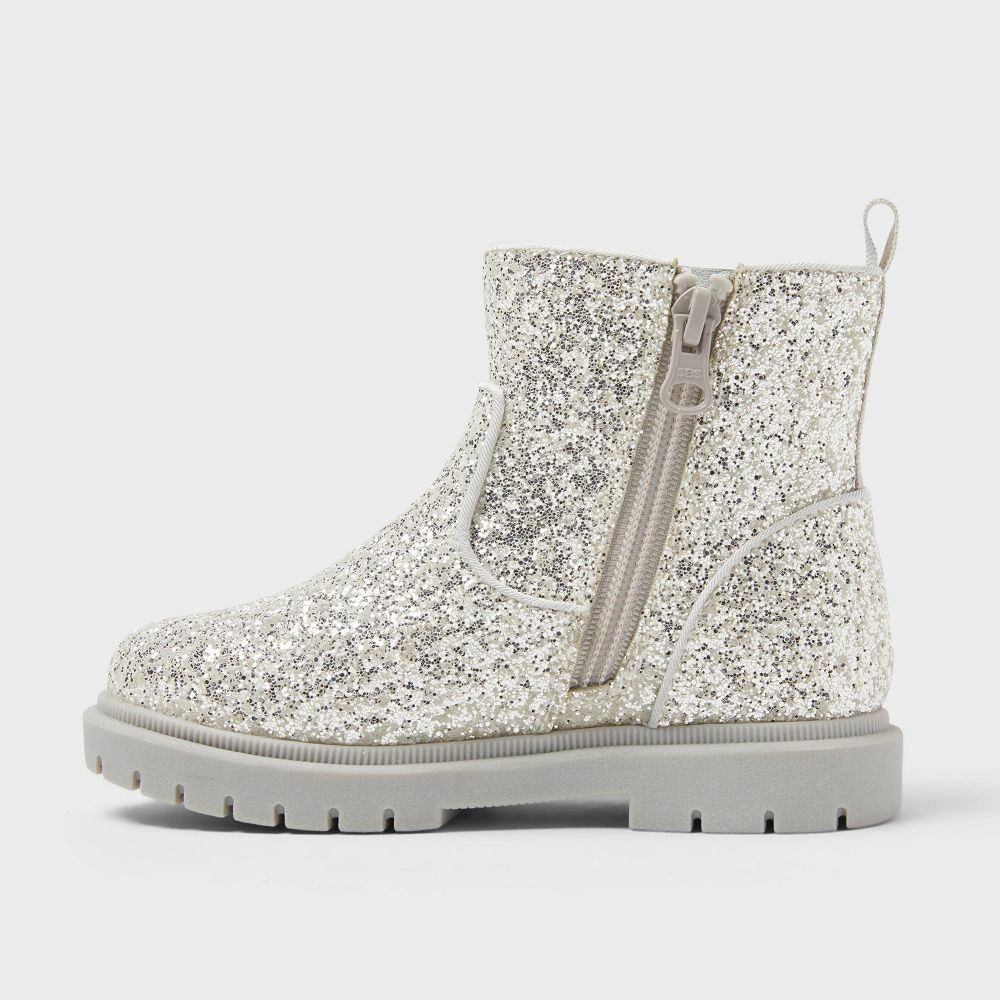 Toddler Flora Chelsea Boots Silver- Cat & Jack Size 5