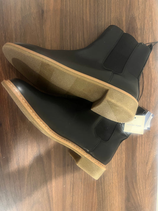 Universal Thread Women's Pearl Chelsea Black Boots