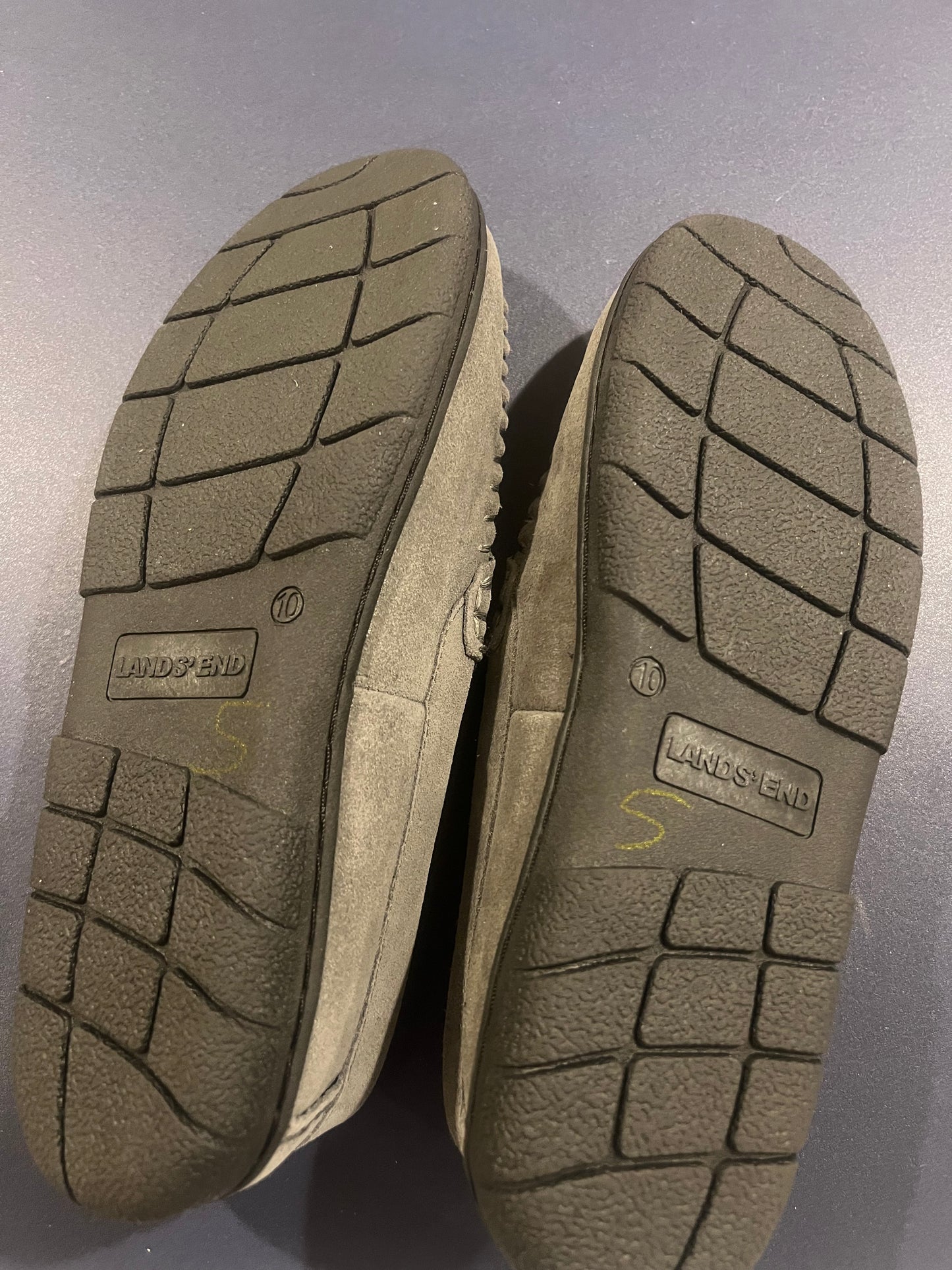 Lands' End Men's Fuzzy Lined Suede Moccasin Slippers - Size 10