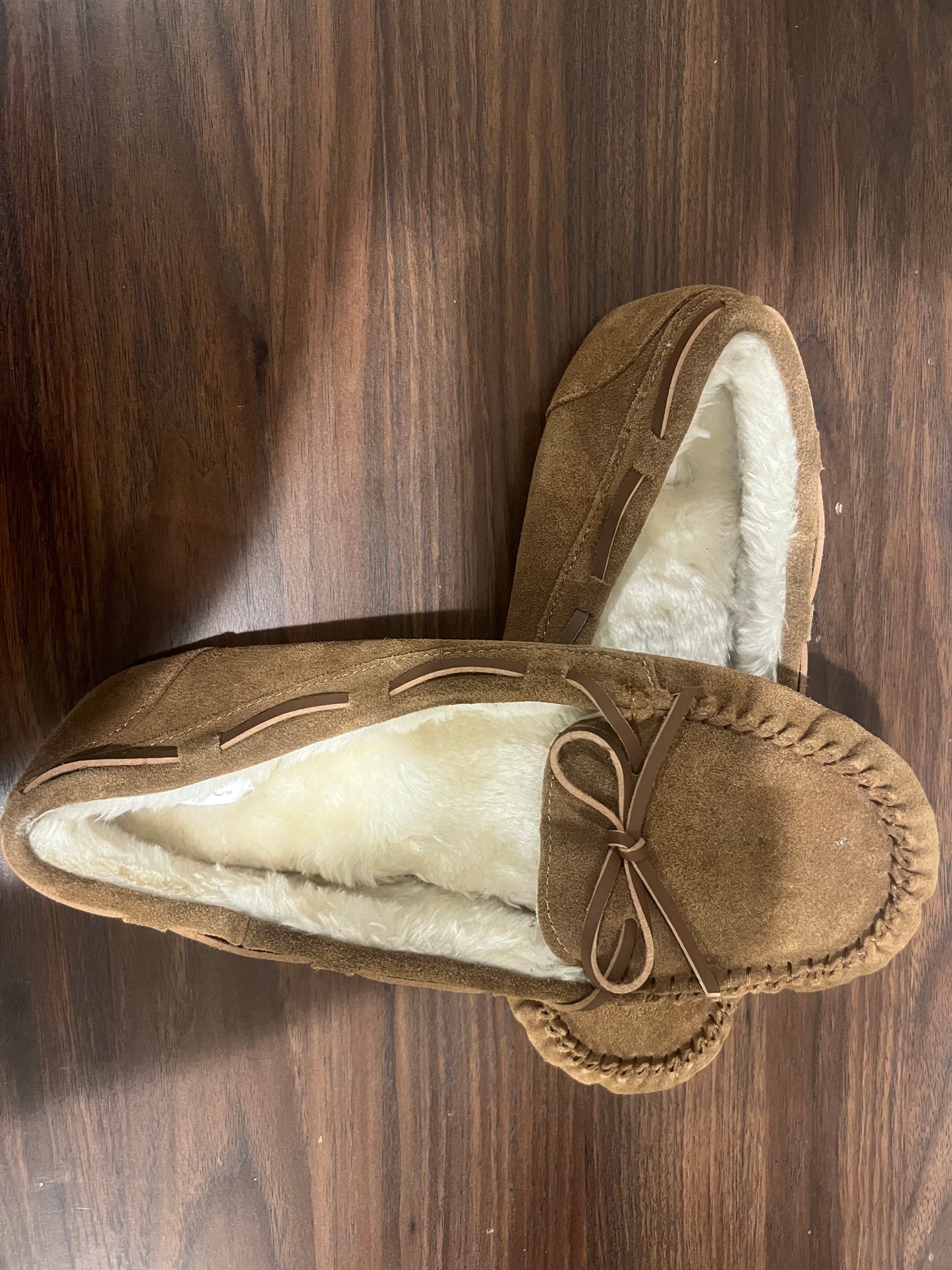 Stars Above Women's Size 10 Brown Leather Faux Fur Lined Moccasin Slippers