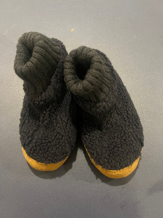 Land's End Radiant Navy Toddlers Sherpa Fleece Bootie Slipper with Letter B - Size 10