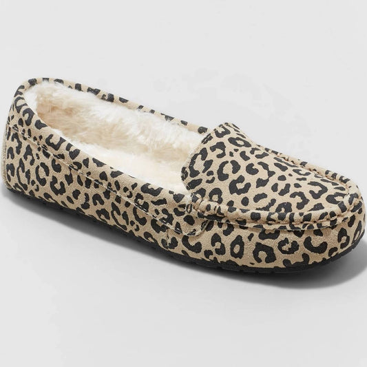 Stars Above Gemma Moccasin Slippers Women’s Suede Leather Indoor/Outdoor - Size 6