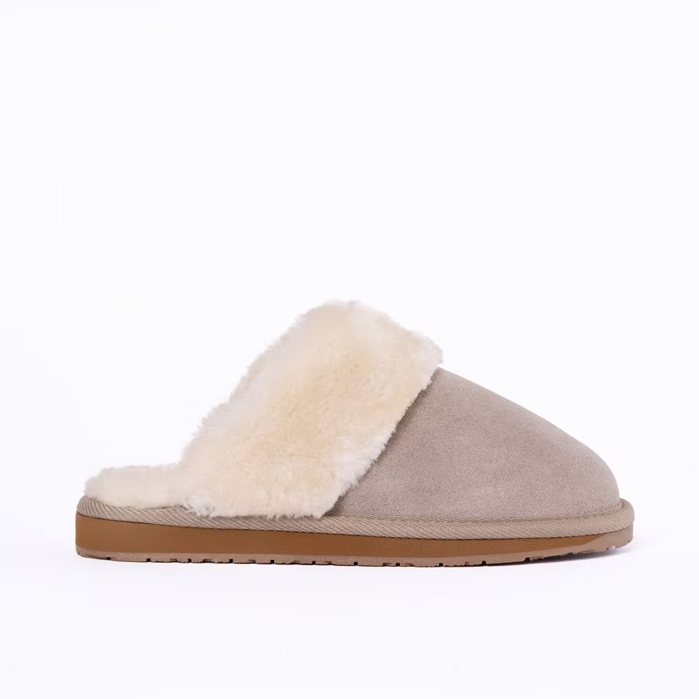 Minnetonka Women's Carefree Scuff Slippers Simply Taupe - Size 6M