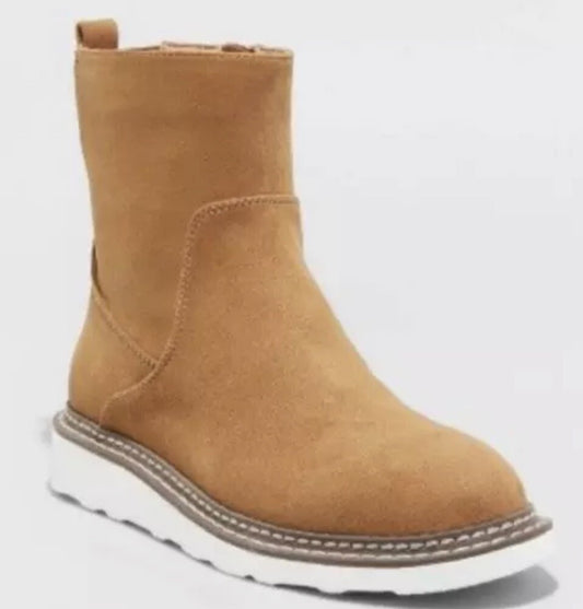 Women's Callah Pull-On Memory Foam Boots  - Universal Thread - Size 9
