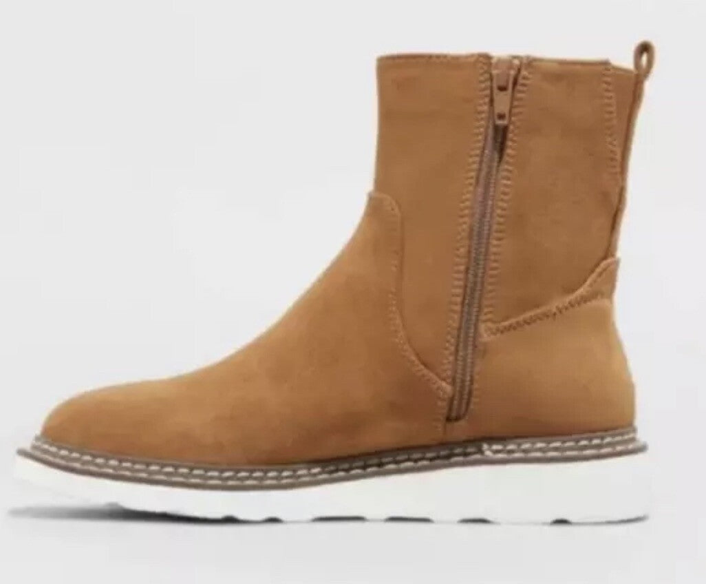 Women's Callah Pull-On Memory Foam Boots  - Universal Thread - Size 9