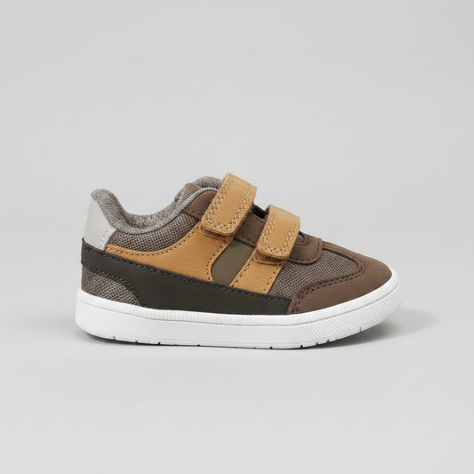 Toddler Boys' Nevada Sneakers Brown - Cat & Jack - Size 6